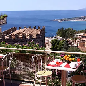 https://mediterranee-hotel.sicilyhotelsitaly.net